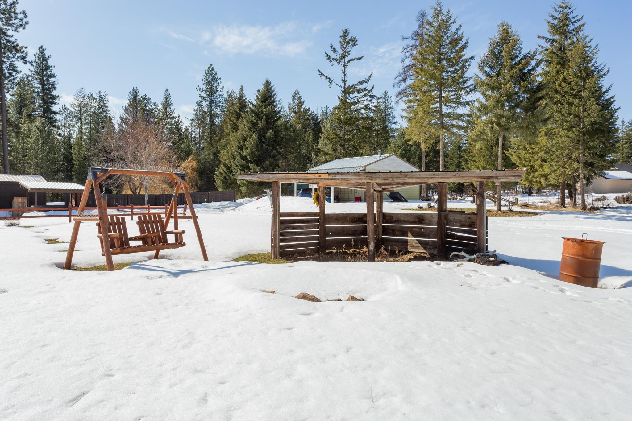 402 Henry Road Elk, WA 99009 - Photo 23 of 41