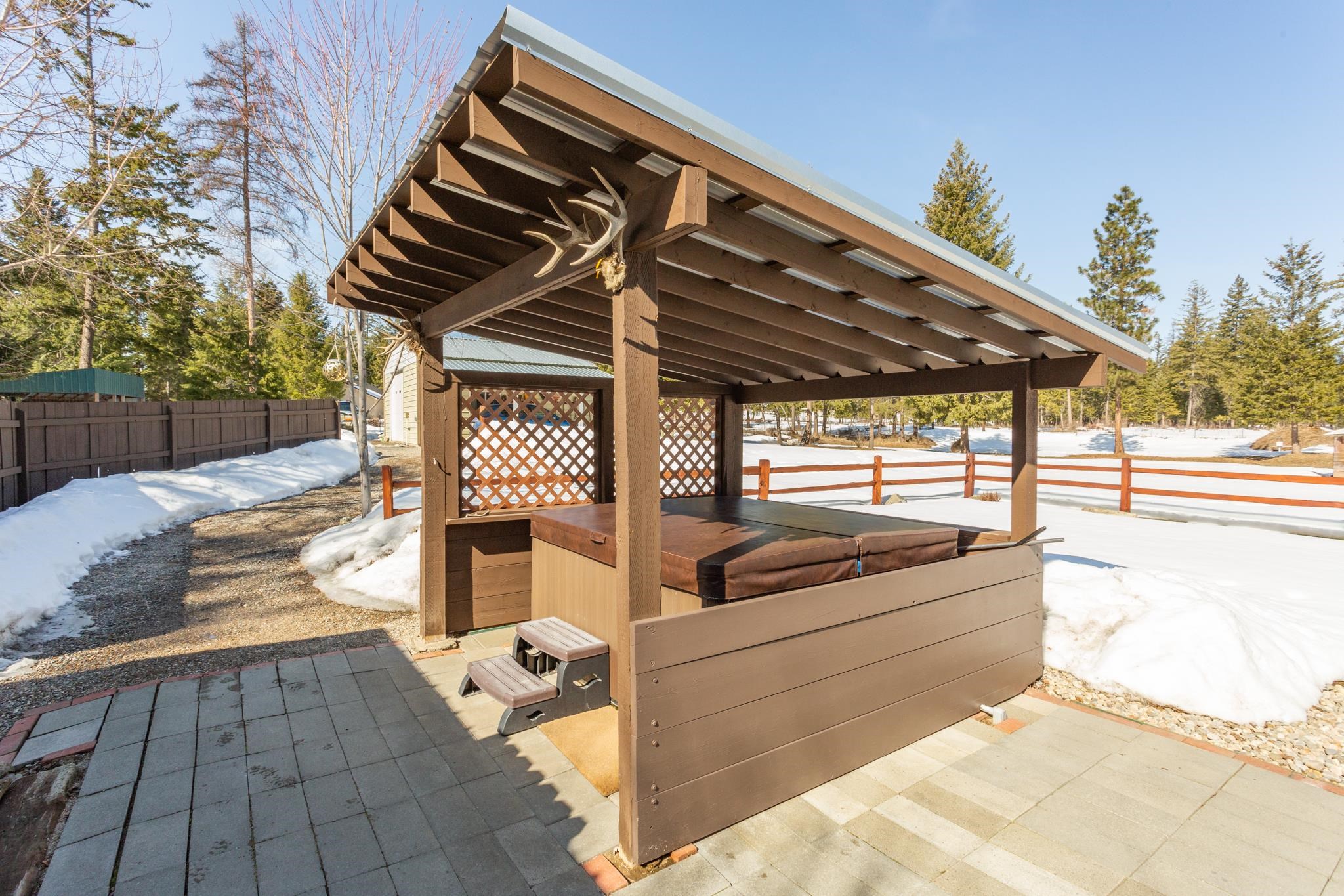402 Henry Road Elk, WA 99009 - Photo 24 of 41
