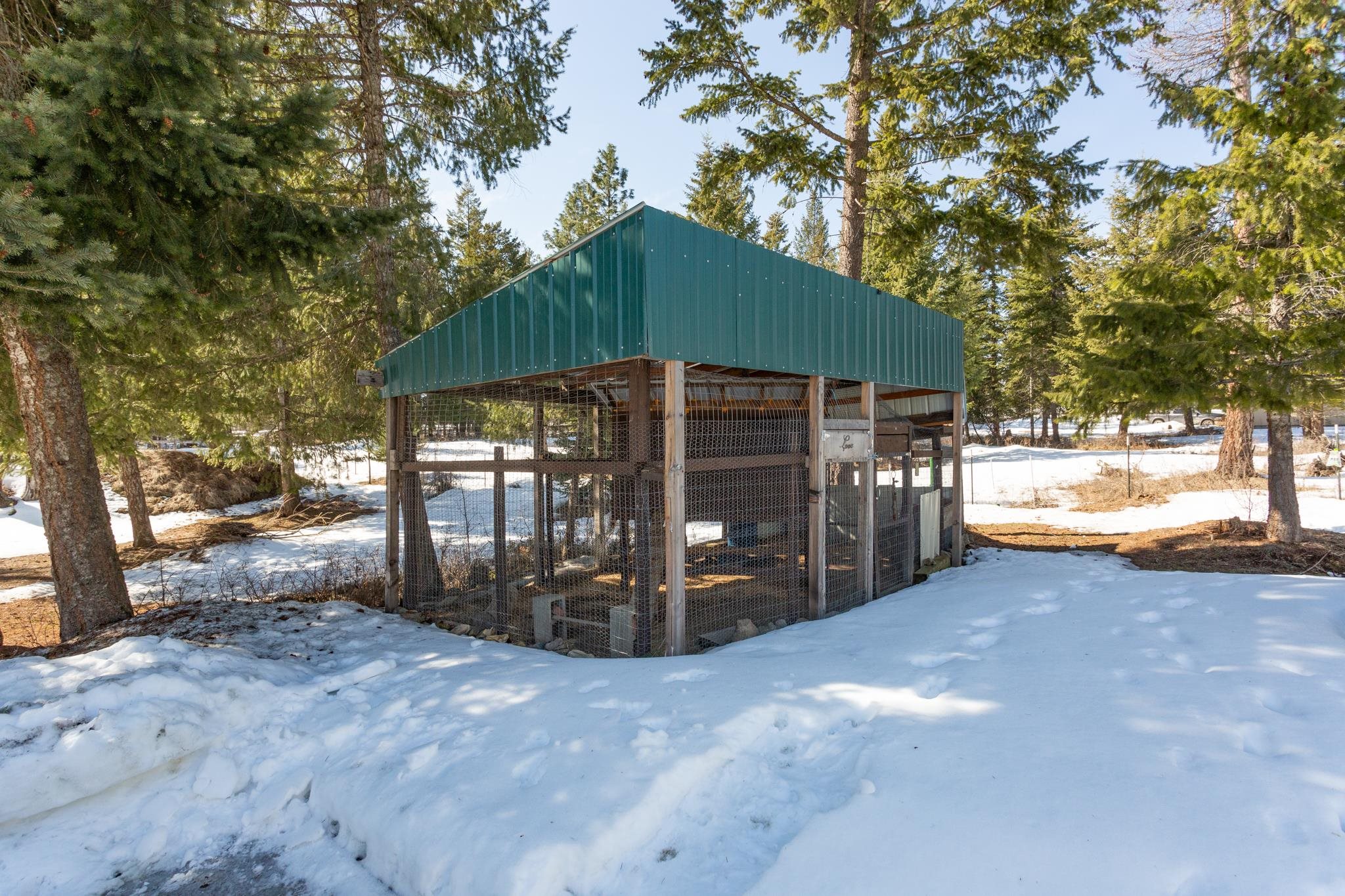 402 Henry Road Elk, WA 99009 - Photo 25 of 41