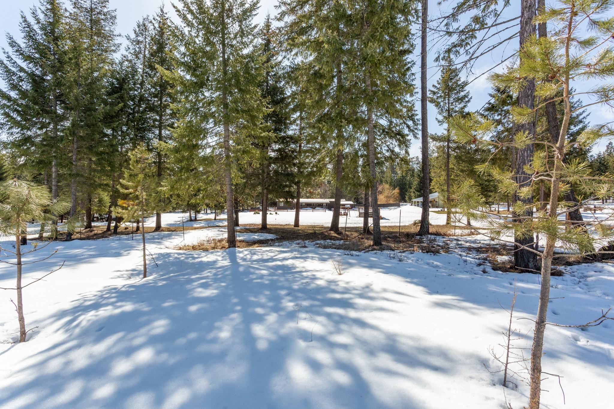 402 Henry Road Elk, WA 99009 - Photo 30 of 41