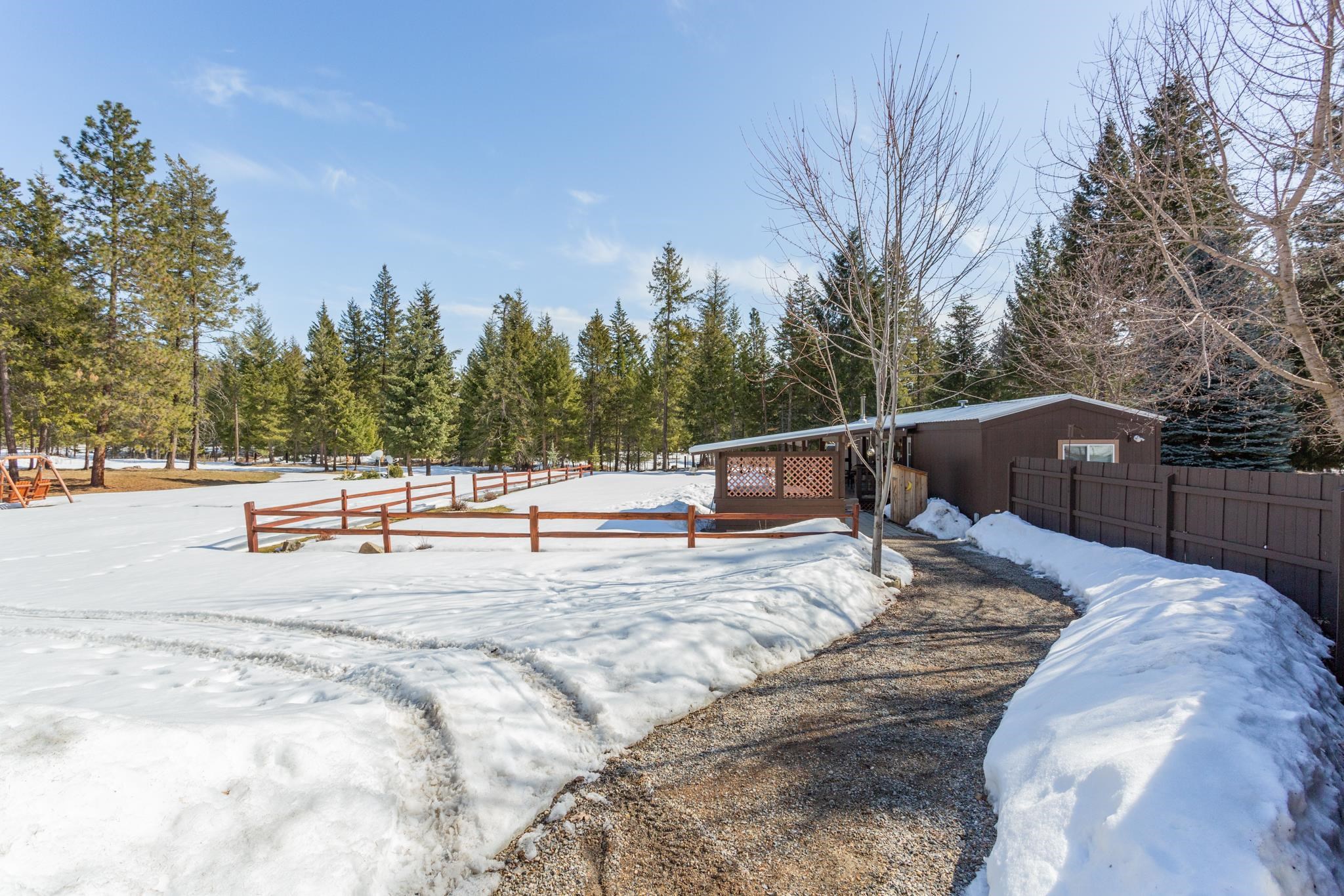 402 Henry Road Elk, WA 99009 - Photo 31 of 41