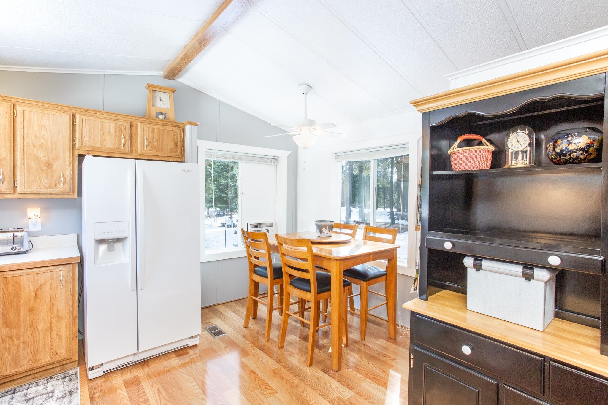 402 Henry Road Elk, WA 99009 - Photo 8 of 41