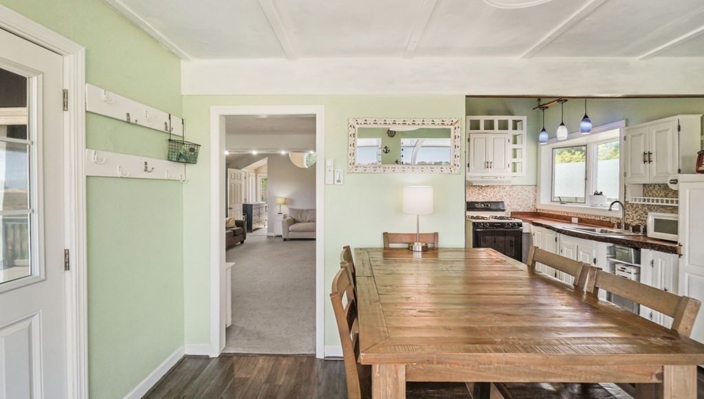 75 Kent Street Scituate, MA 02066 - Photo 6 of 27