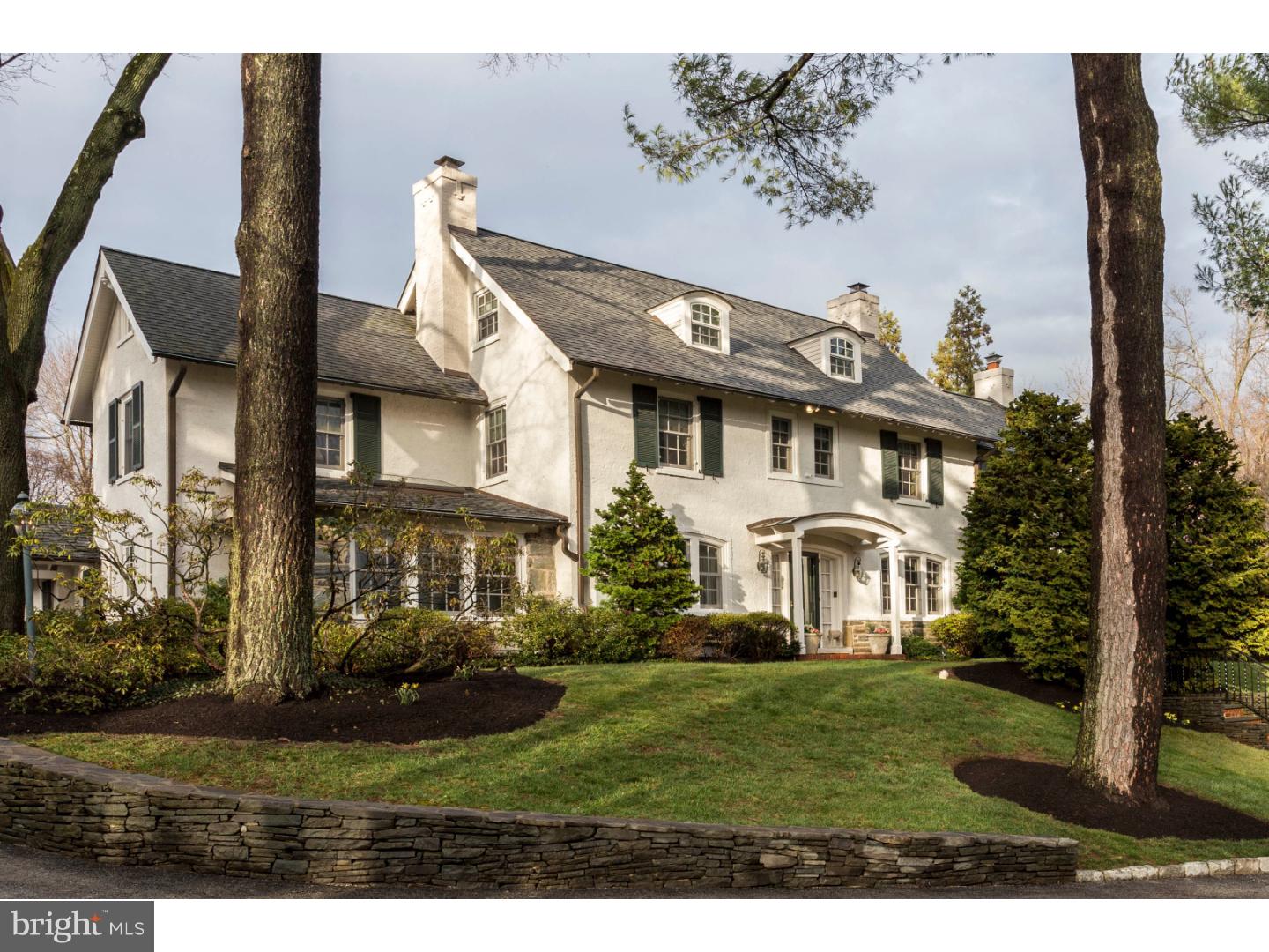 311 Edgehill Road Wayne, PA 19087 - Photo 2 of 24