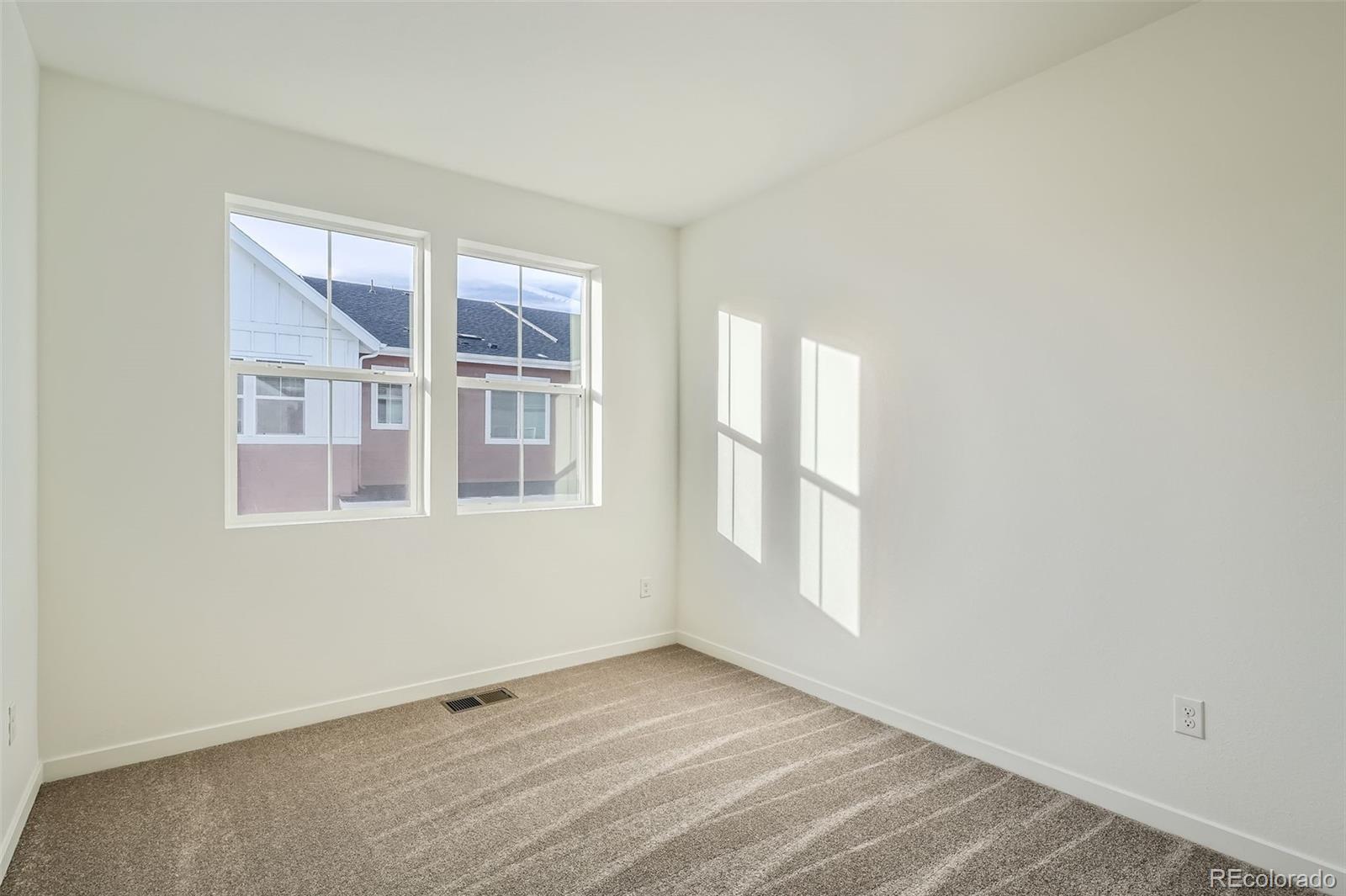 1979 South Gold Bug Way Aurora, CO 80018 - Photo 19 of 28