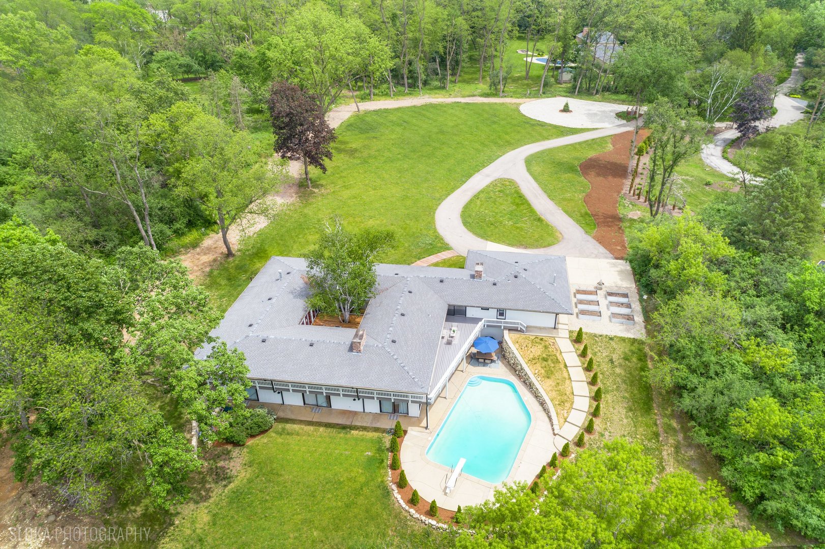 312 Ridge Road Barrington Hills, IL 60010 - Photo 3 of 62