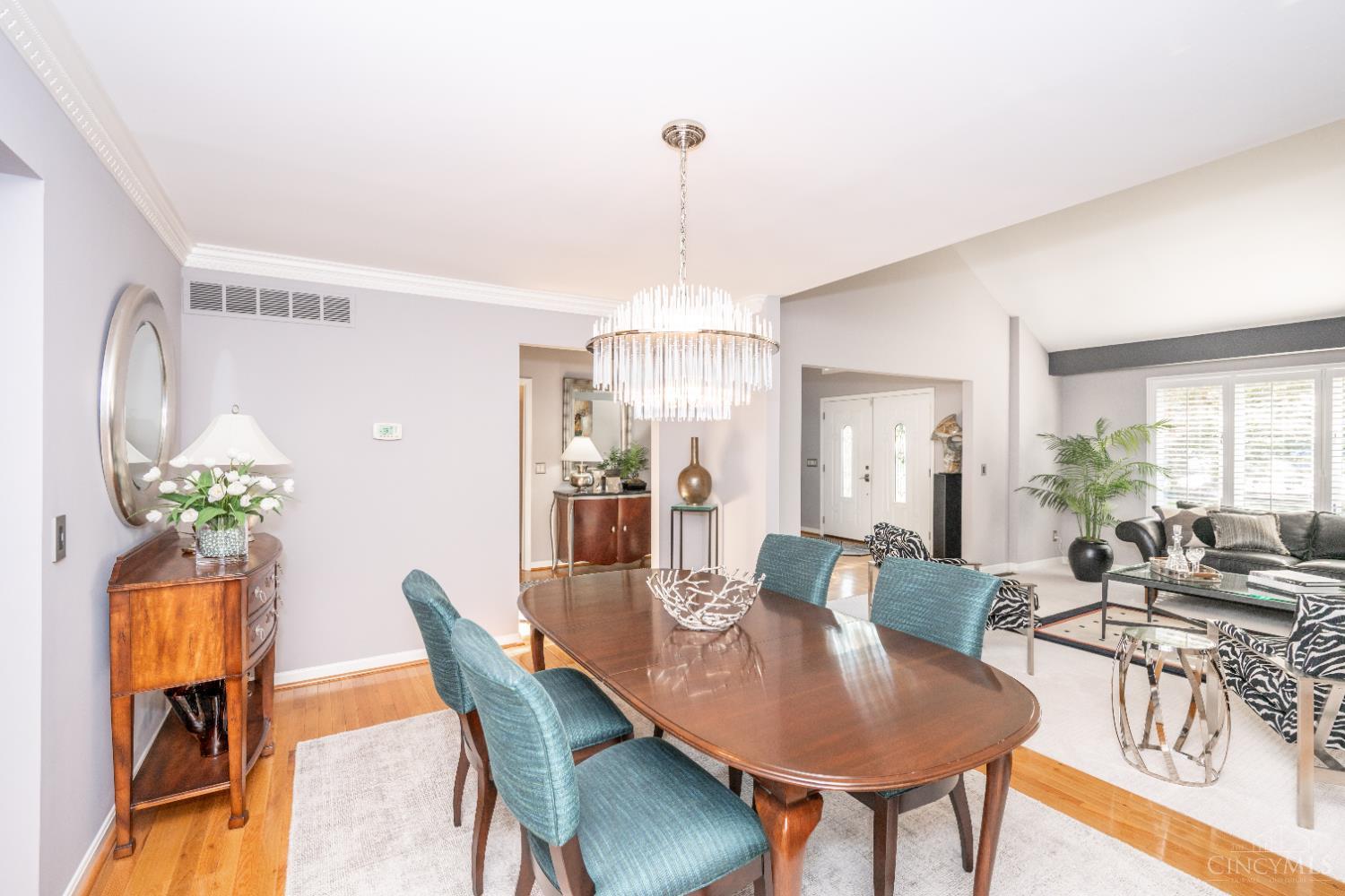 8222 Riversedge Circle Maineville, OH 45039 - Photo 8 of 43
