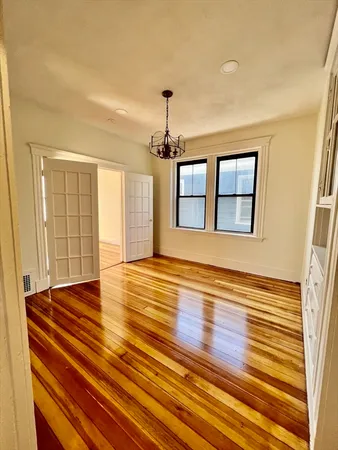 $2,600 | 48 Endicott Street, Unit 2R, Salem, MA 01970