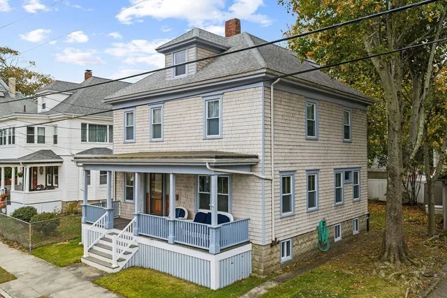 $529,000 | 260 Maple Street, New Bedford, MA 02740