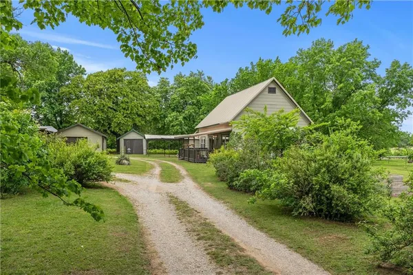 $164,900 | 2049 Cr 2300, Caney, KS 67333