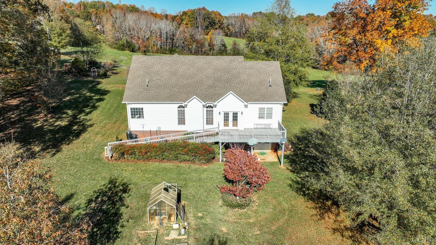 1835 Aspen Road Phenix, VA 23959 - Photo 5 of 84