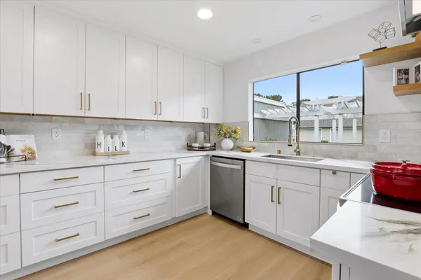 $1,450,000 | 812 Ram Lane, Foster City, CA 94404