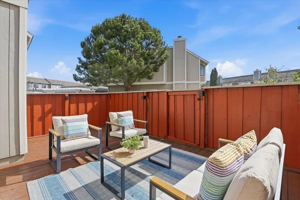 $1,450,000 | 812 Ram Lane, Foster City, CA 94404