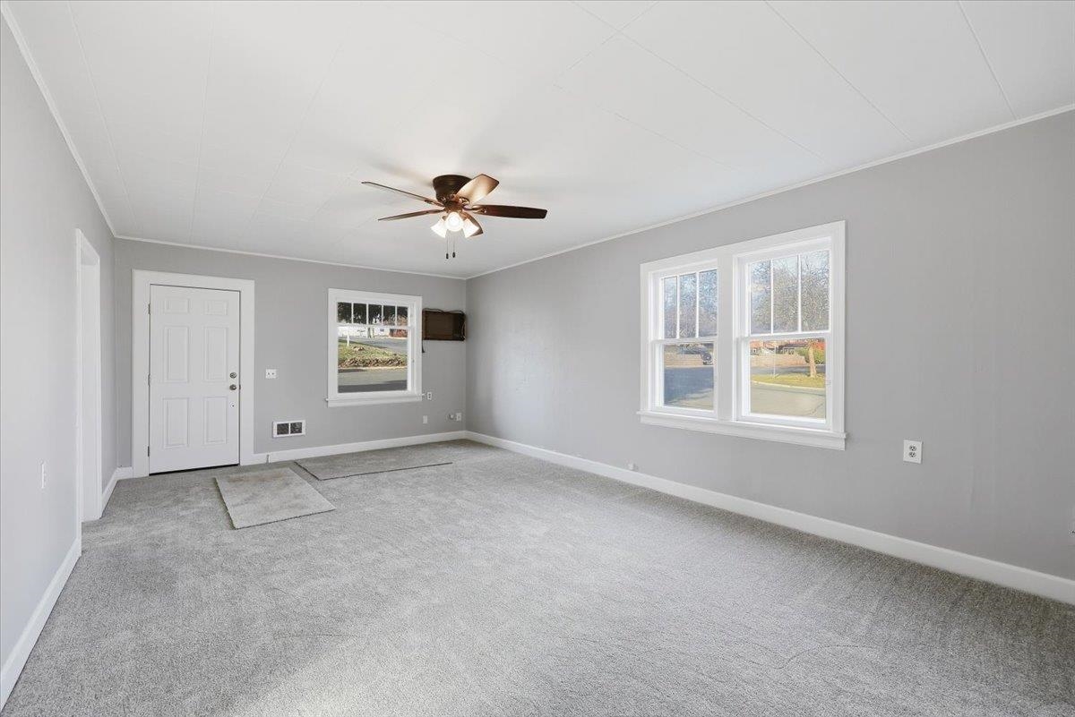 821 3rd Street Cheney, WA 99004 - Photo 3 of 23