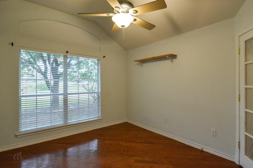 109 Pilgrim Road Abilene, TX 79602 - Photo 13 of 33