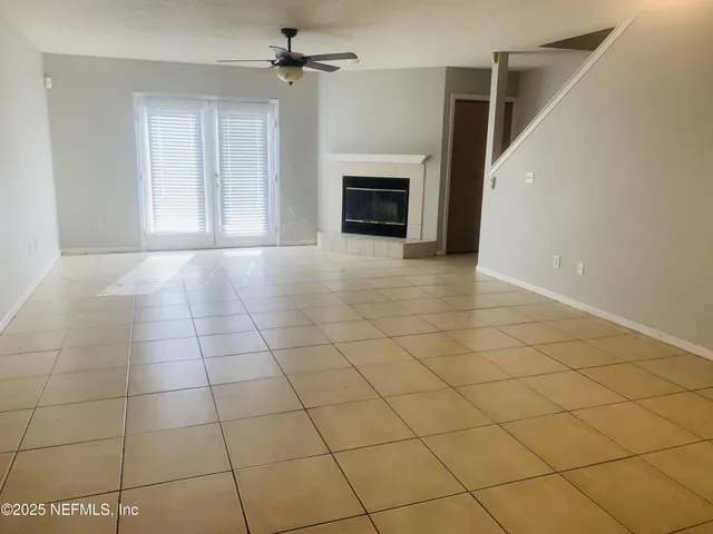 $1,400 | 7630 Leafy Forest Way, Jacksonville, FL 32277