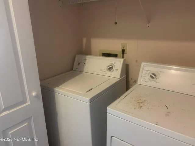 $1,400 | 7630 Leafy Forest Way, Jacksonville, FL 32277