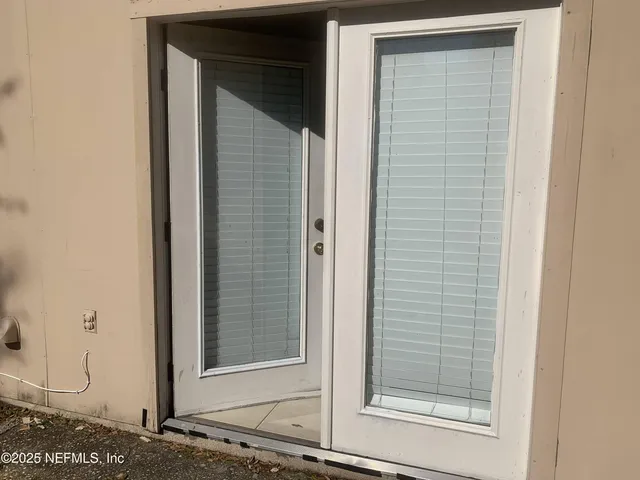 $1,400 | 7630 Leafy Forest Way, Jacksonville, FL 32277