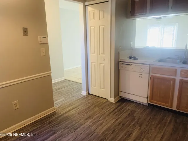 $1,400 | 7630 Leafy Forest Way, Jacksonville, FL 32277