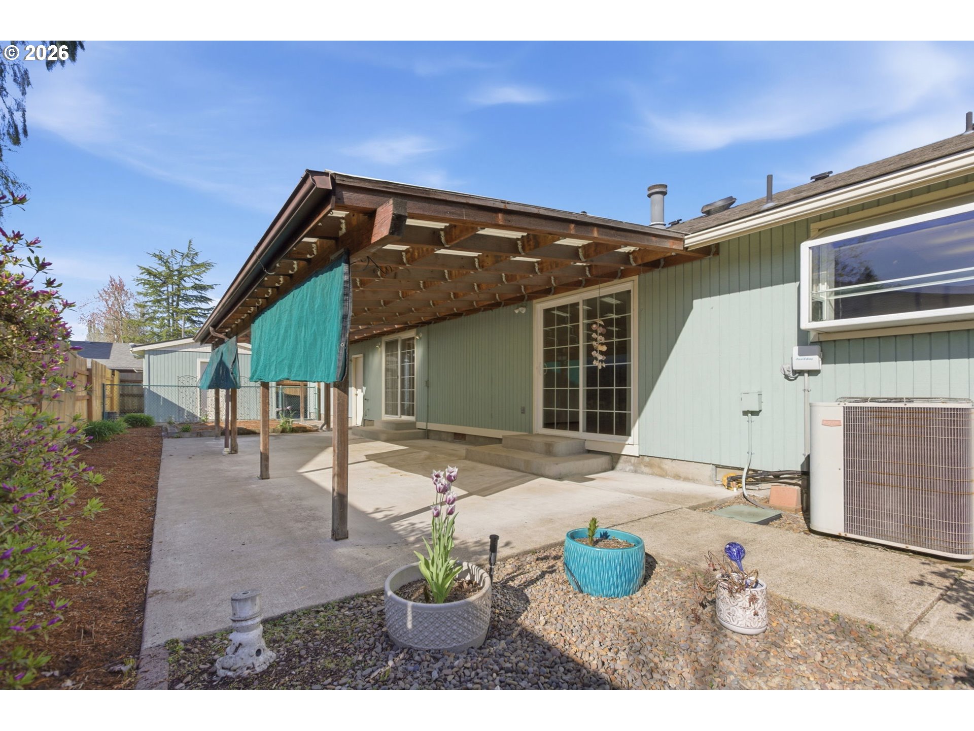 302 67th Street Springfield, OR 97478 - Photo 34 of 43