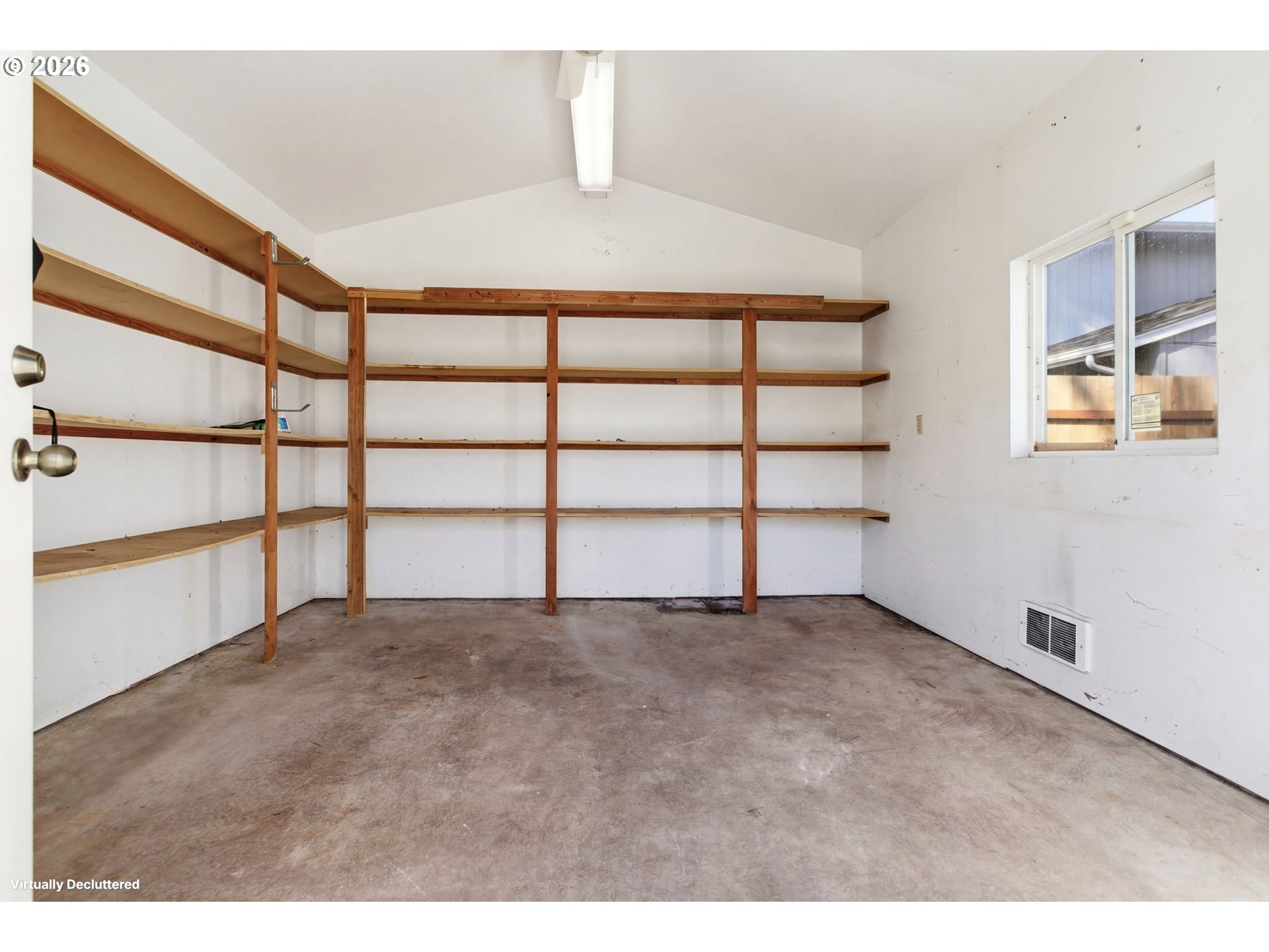 302 67th Street Springfield, OR 97478 - Photo 40 of 43