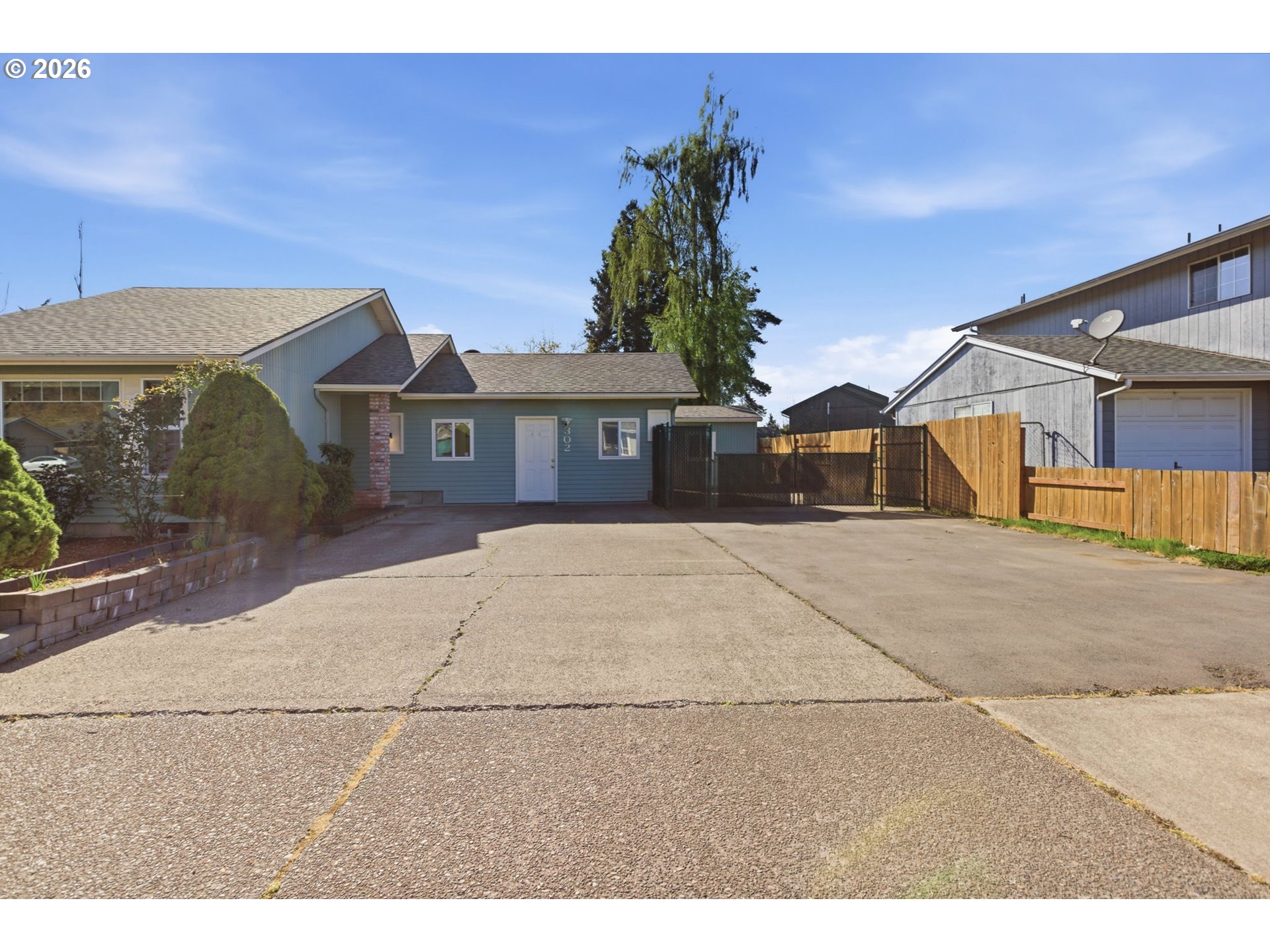 302 67th Street Springfield, OR 97478 - Photo 5 of 43