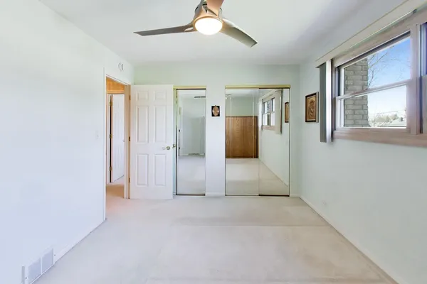 $514,900 | 634 West Millers Road, Des Plaines, IL 60016