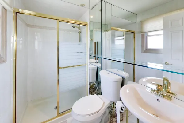 $514,900 | 634 West Millers Road, Des Plaines, IL 60016