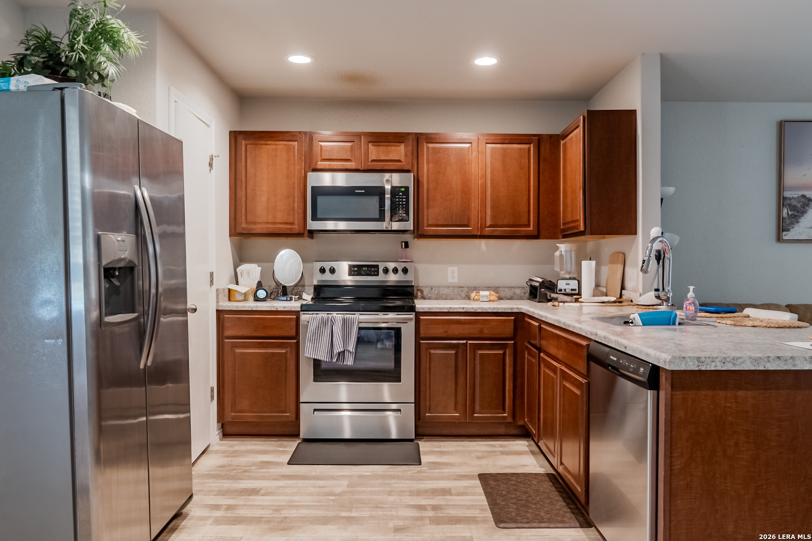 7022 Phoenix Path Converse, TX 78109 - Photo 19 of 29