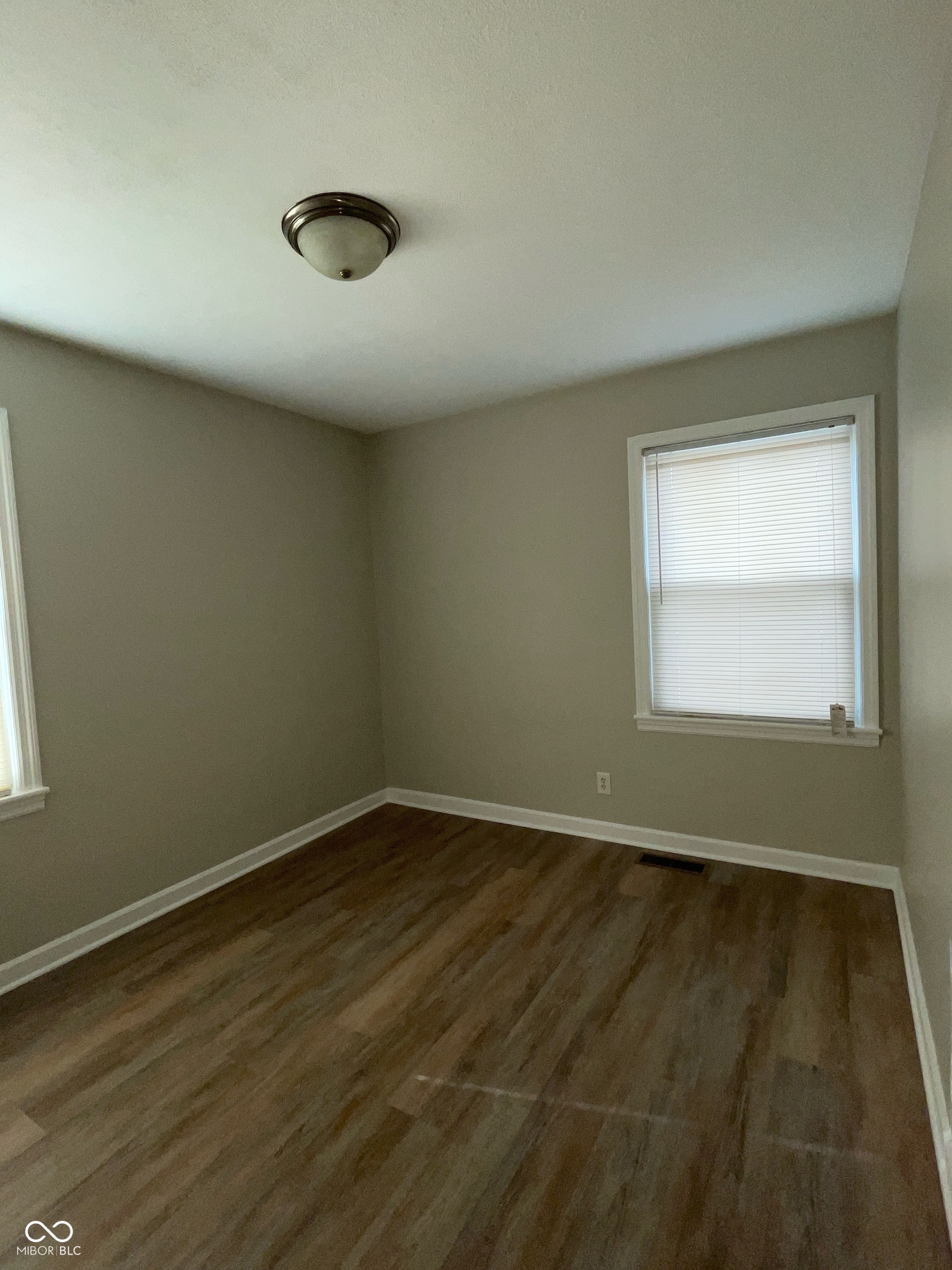 5446 East 18th Street Indianapolis, IN 46218 - Photo 18 of 21
