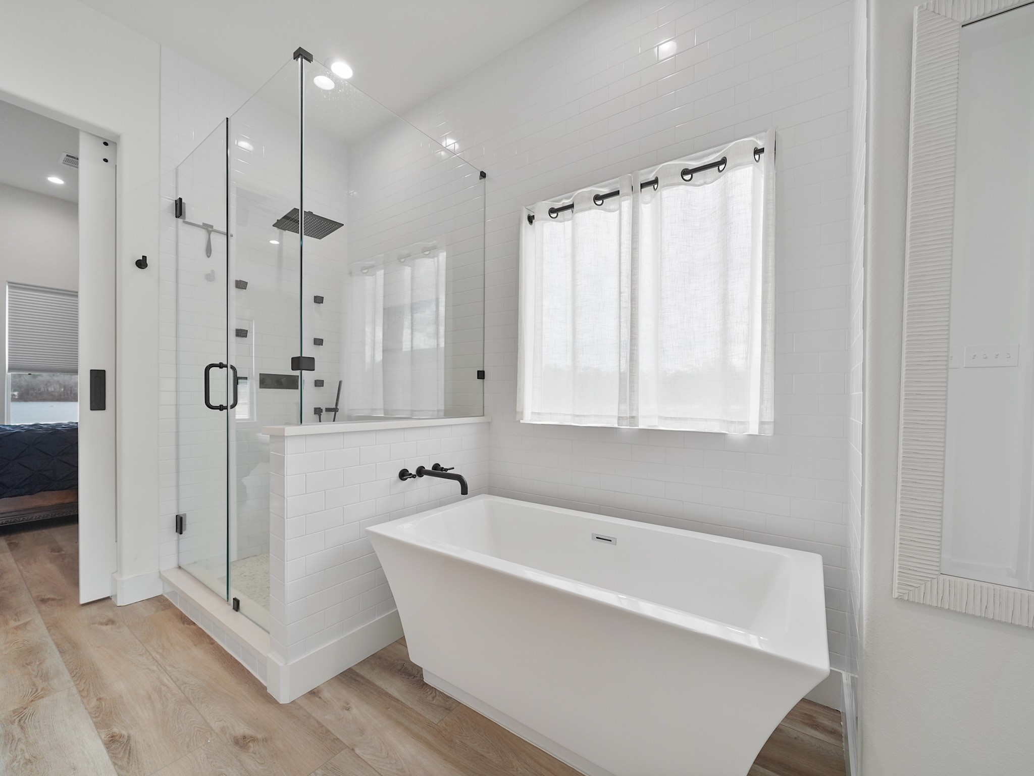 89 Cypress Bend Huntsville, TX 77340 - Photo 21 of 38 Large soaking tub and shower with multi shower heads