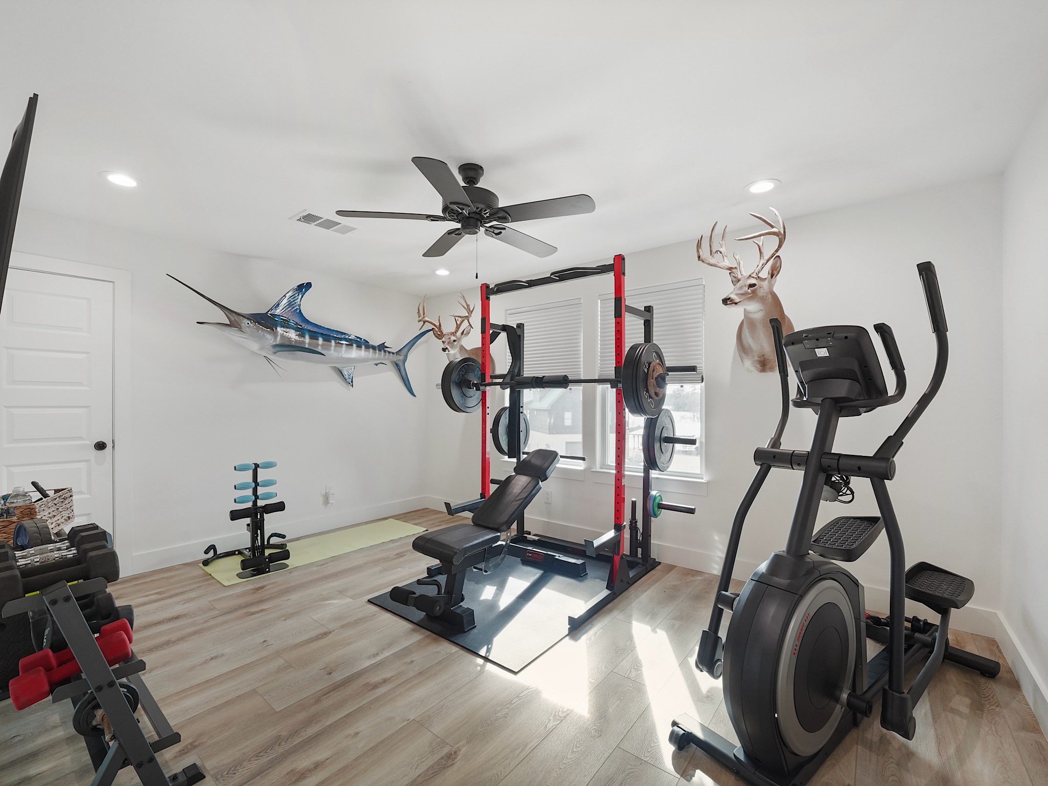 89 Cypress Bend Huntsville, TX 77340 - Photo 30 of 38 Secondary bedroom upstairs