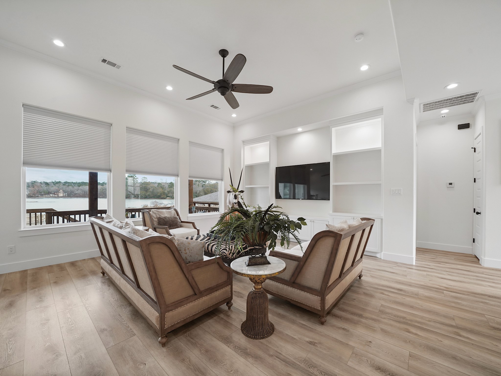 89 Cypress Bend Huntsville, TX 77340 - Photo 8 of 38