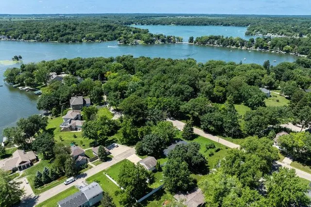 $369,700 | N7686 Rendell Drive, La Grange, WI 53121