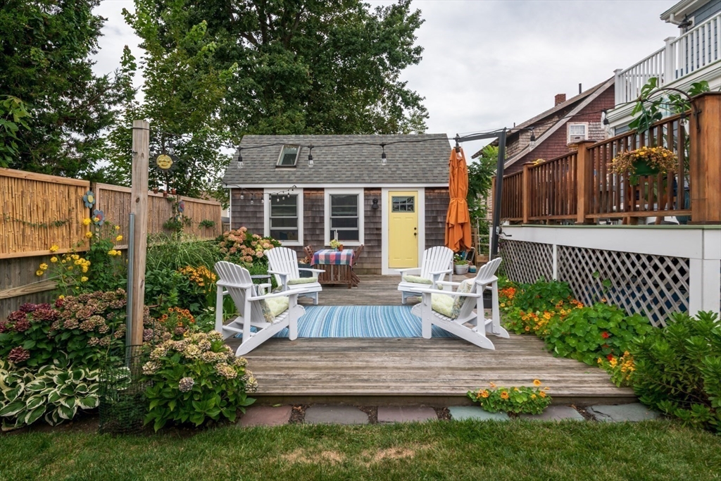 67 Whitehead Avenue Hull, MA 02045 - Photo 15 of 33