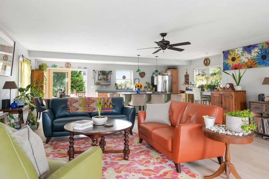 67 Whitehead Avenue Hull, MA 02045 - Photo 5 of 33