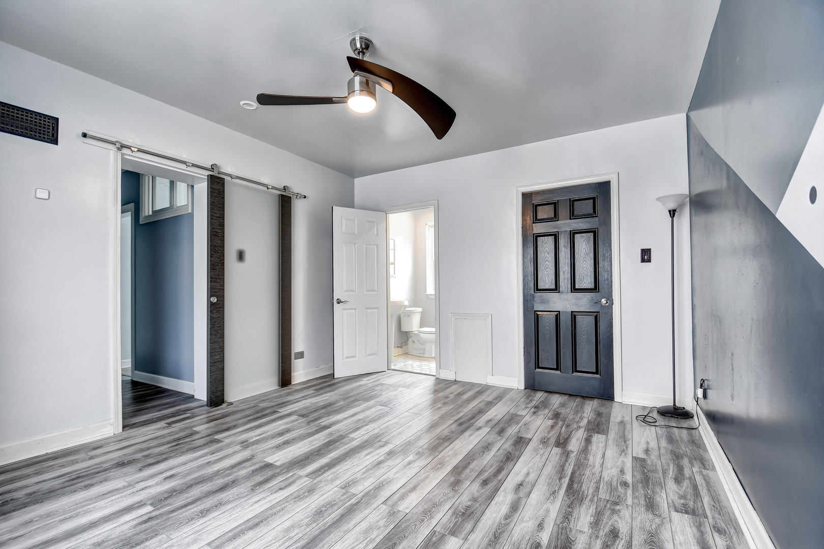 2425 Flossmoor Road Flossmoor, IL 60422 - Photo 16 of 29