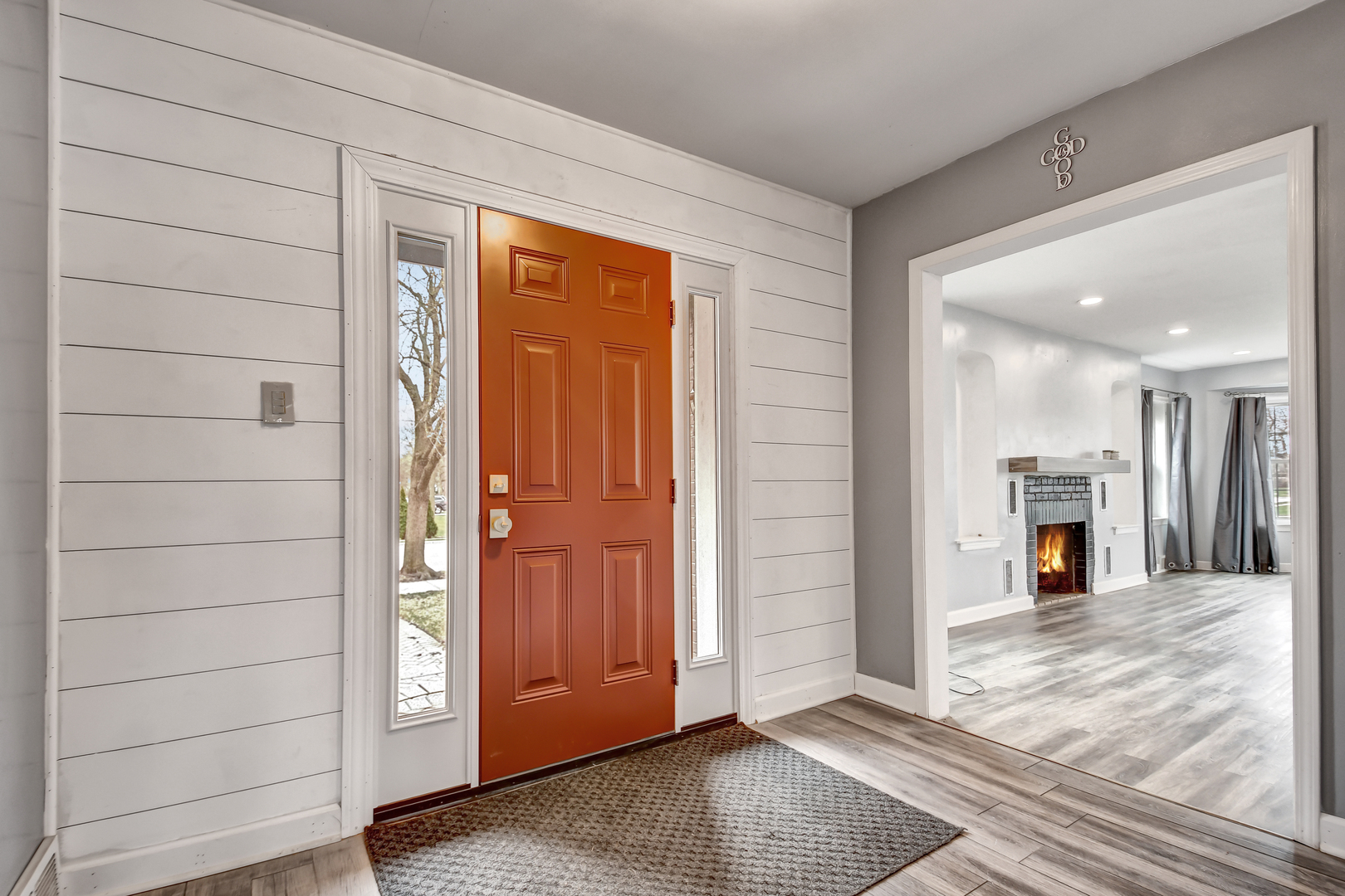 2425 Flossmoor Road Flossmoor, IL 60422 - Photo 2 of 29