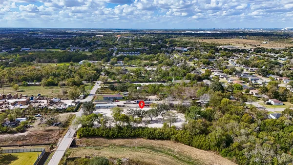 $2,500 | 5033 South Acres Drive, Houston, TX 77048