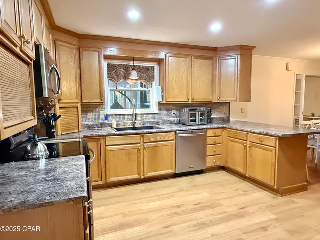 $420,000 | 2681 Traverse Drive, Vernon, FL 32462