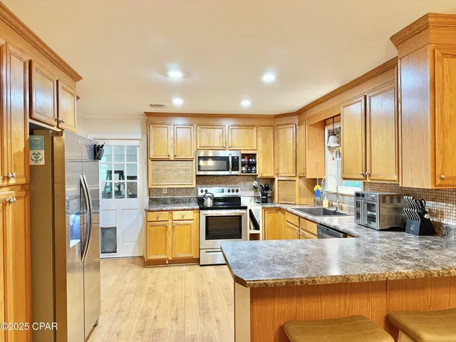 $420,000 | 2681 Traverse Drive, Vernon, FL 32462