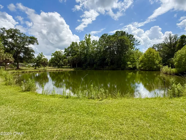 $420,000 | 2681 Traverse Drive, Vernon, FL 32462