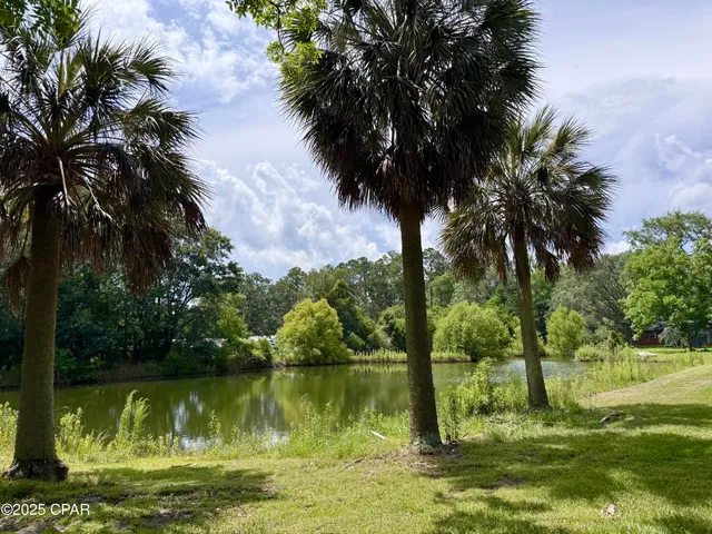 $420,000 | 2681 Traverse Drive, Vernon, FL 32462