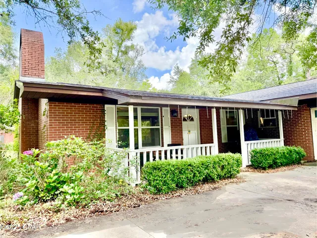 $420,000 | 2681 Traverse Drive, Vernon, FL 32462