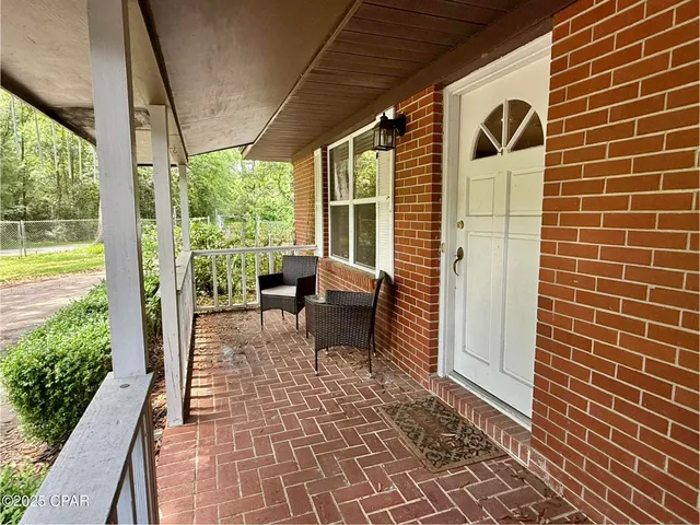 $420,000 | 2681 Traverse Drive, Vernon, FL 32462