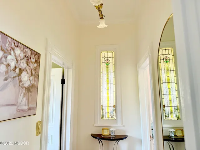 $6,800 | 370 Main Street, Los Alamos, CA 93440