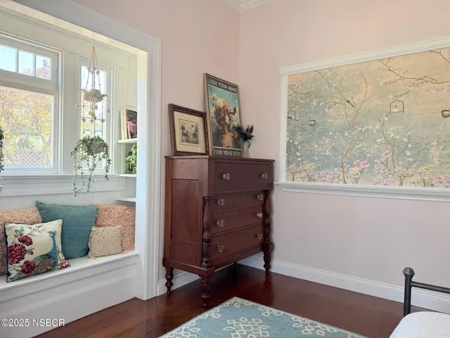 $6,800 | 370 Main Street, Los Alamos, CA 93440