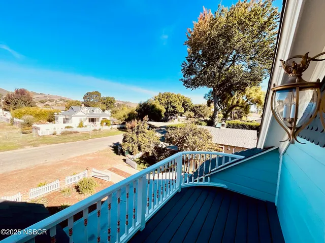 $6,800 | 370 Main Street, Los Alamos, CA 93440