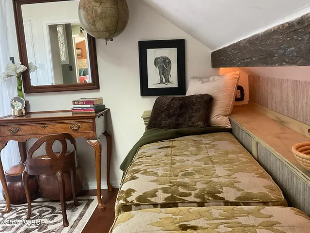 $6,800 | 370 Main Street, Los Alamos, CA 93440