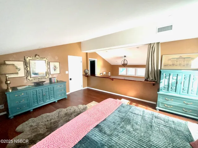 $6,800 | 370 Main Street, Los Alamos, CA 93440